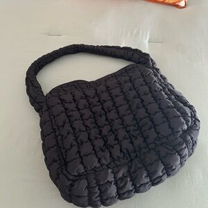 Elegant Black Quilted Women's Bag